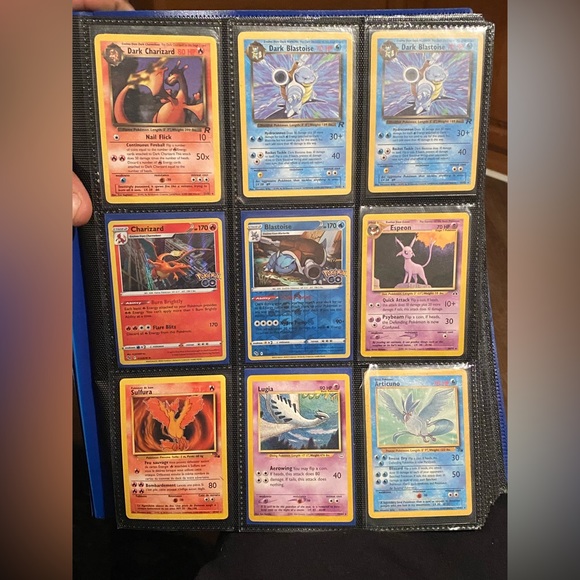 Vintage & New Pokémon Lot - Picture 11 of 13